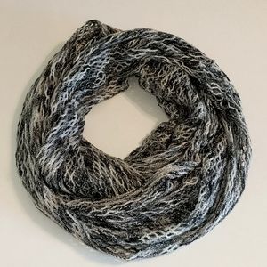 Cejon infinity scarf